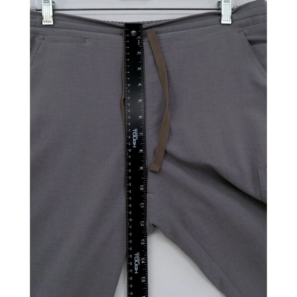 FIGS Technical Collection Scrub Pants Graphite Gray Mens Medium TW2000R Cargo